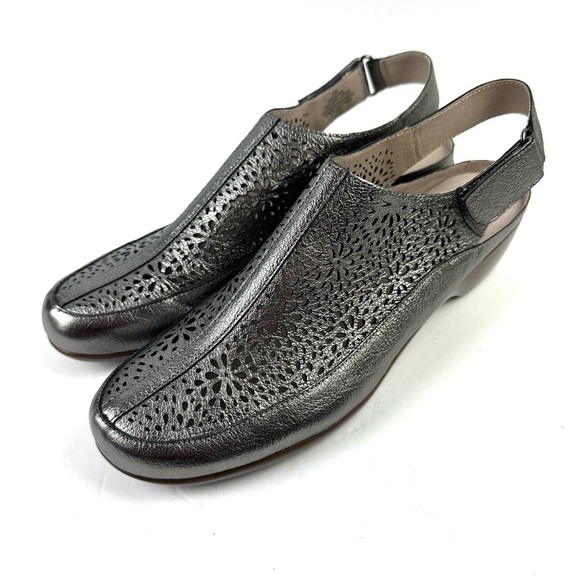 Easy Spirit Sedawn Shoes 10 Narrow Silver Pewter Sling Back Cutout Brand New - Picture 1 of 12